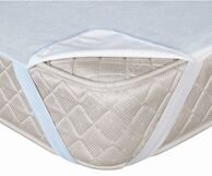 Наматрасник влагонепроницаемый на резинках Комфорт